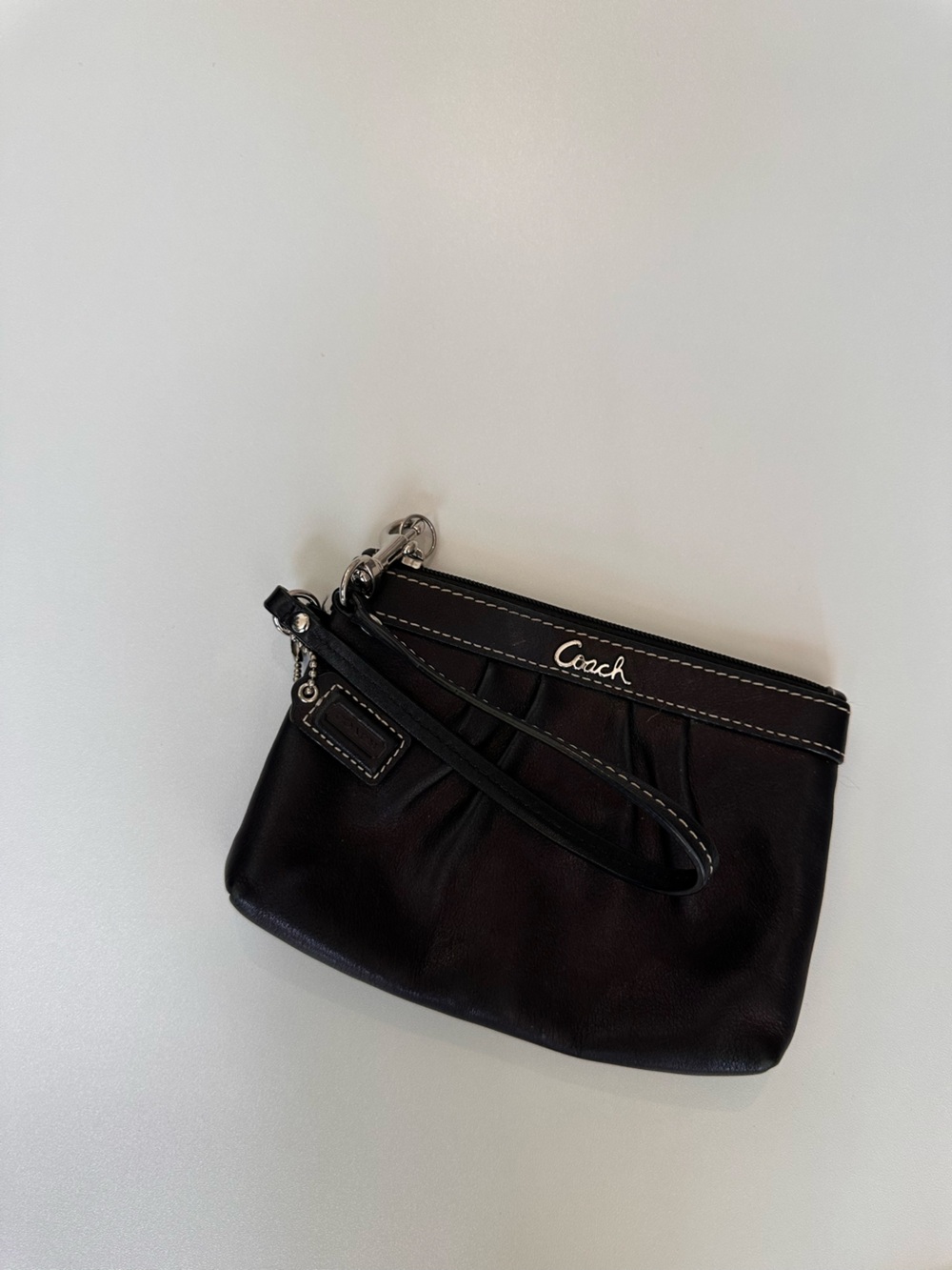 Vintage Coach Black Leather Wristlet with Logo Strap
